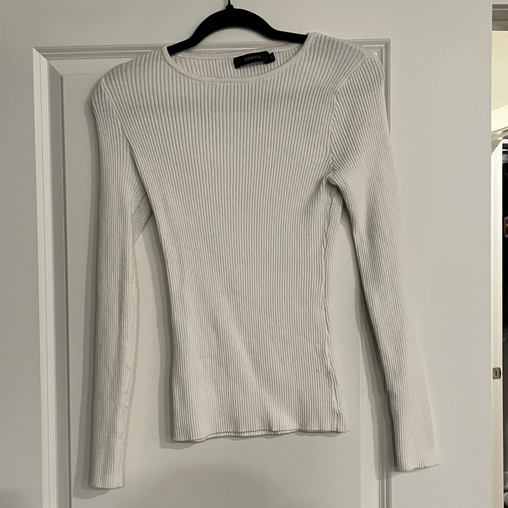 Zesica White Sweater